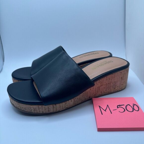 CUSHIONAIRE Women's cork wedge sandal +Memory Foam 7 BLACK - Picture 3 of 7